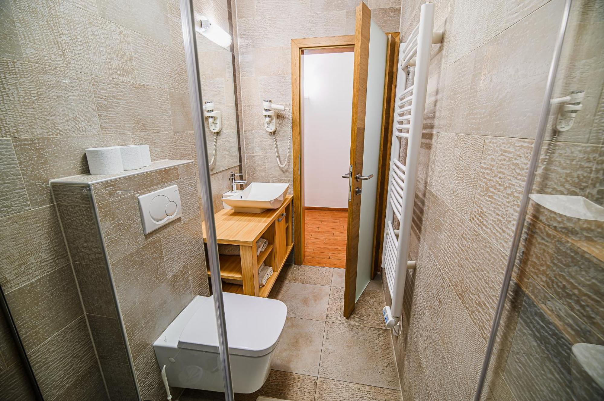 Apartments Maleric With Indoor Pool And Wellness Dragatuš Værelse billede