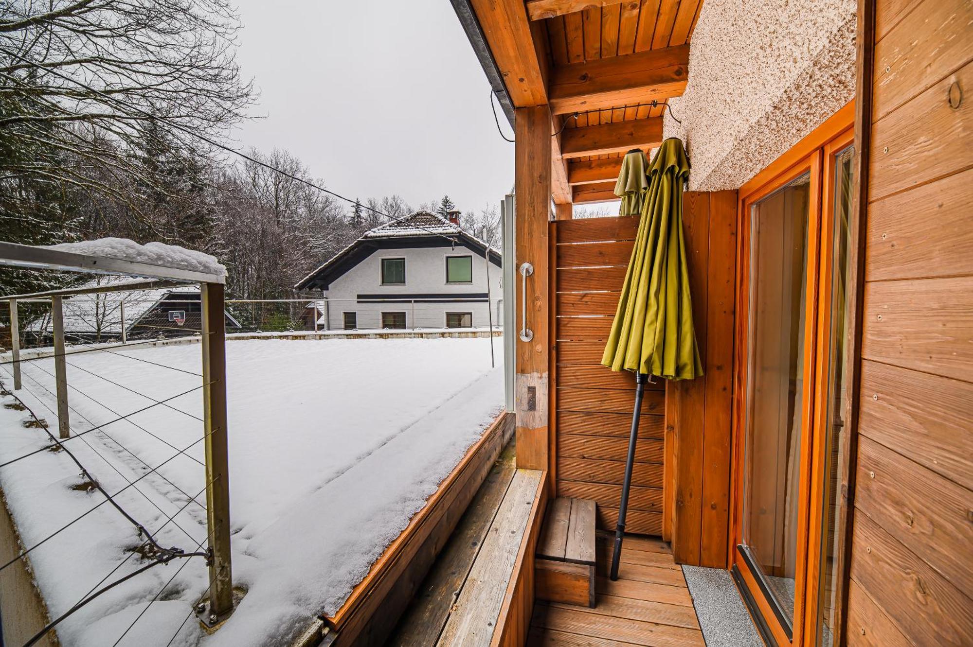 Apartments Maleric With Indoor Pool And Wellness Dragatuš Værelse billede