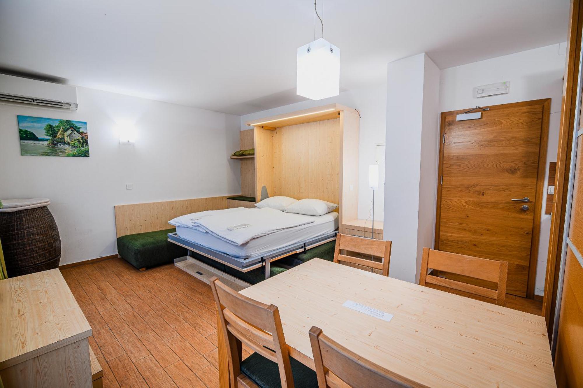 Apartments Maleric With Indoor Pool And Wellness Dragatuš Værelse billede