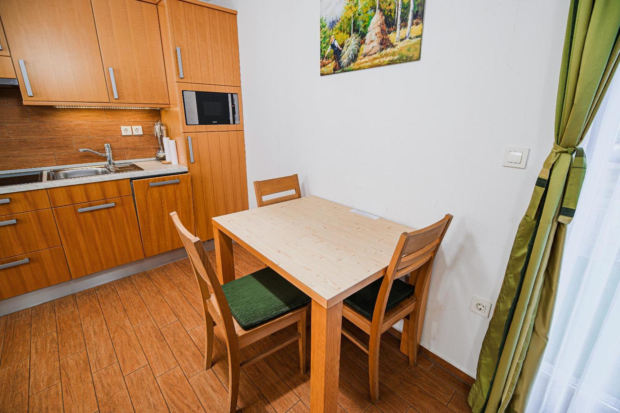 Apartments Maleric With Indoor Pool And Wellness Dragatuš Værelse billede